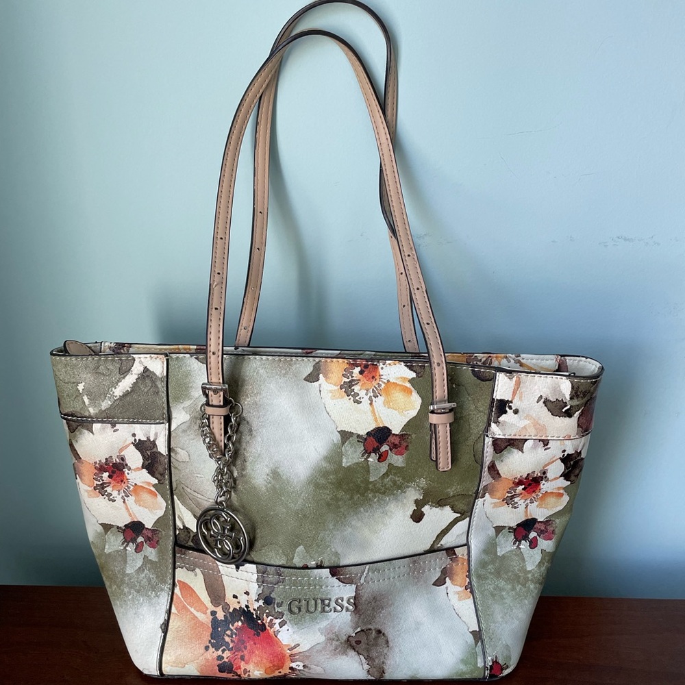 Guess purse